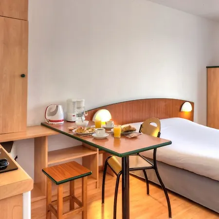 Centre Aparthotel Straßburg