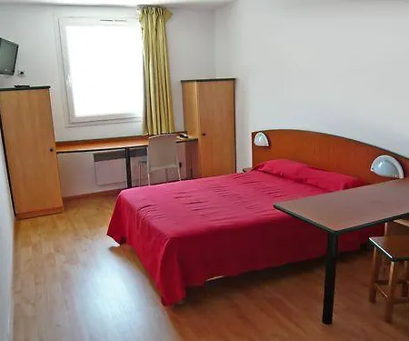 Centre Aparthotel